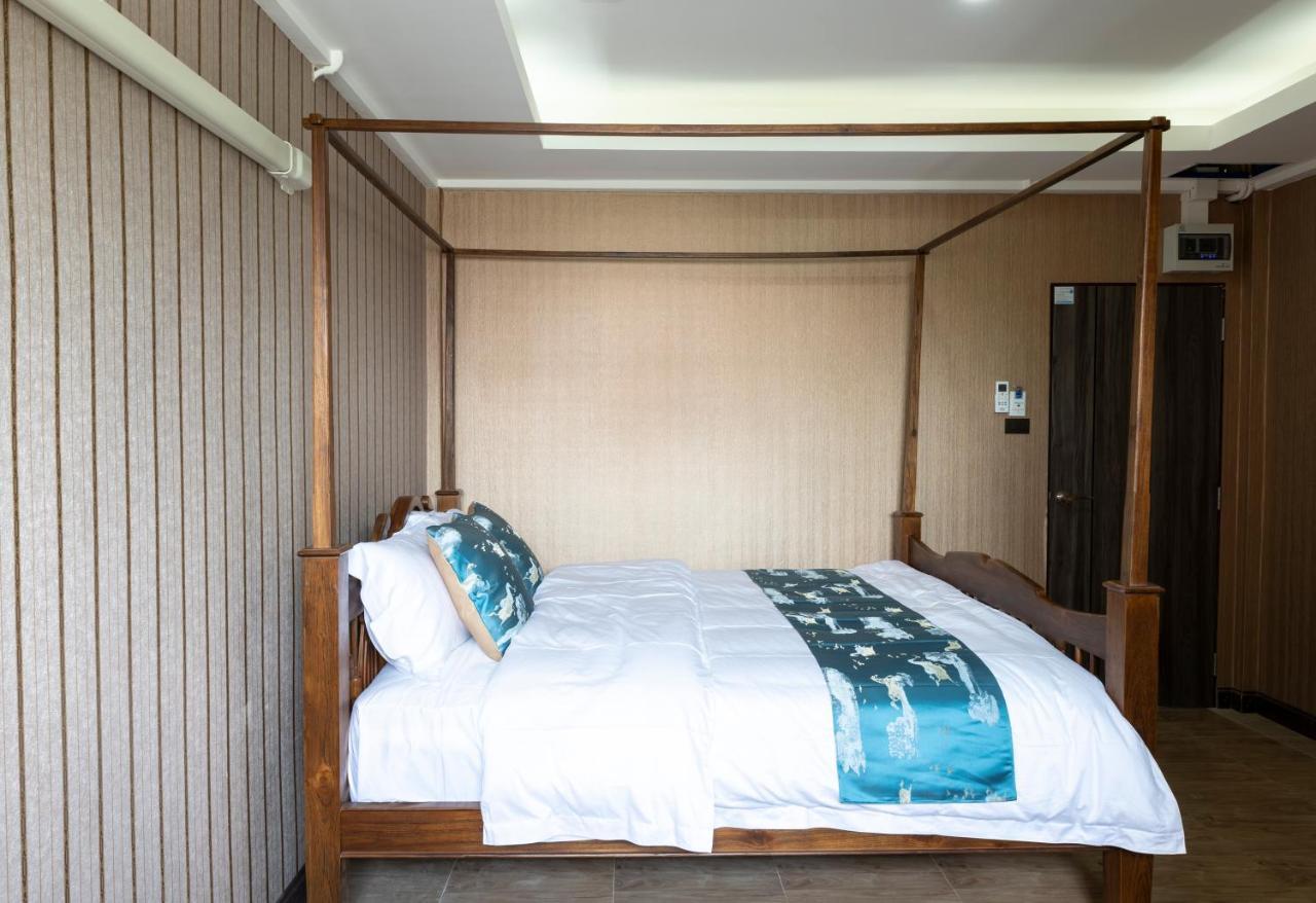 A Lanna Boutique House Hotell Chiang Mai Exteriör bild