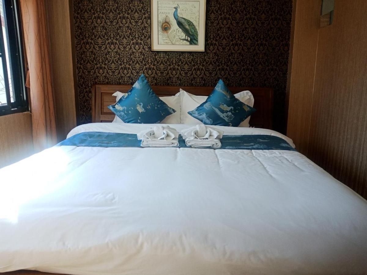 A Lanna Boutique House Hotell Chiang Mai Exteriör bild